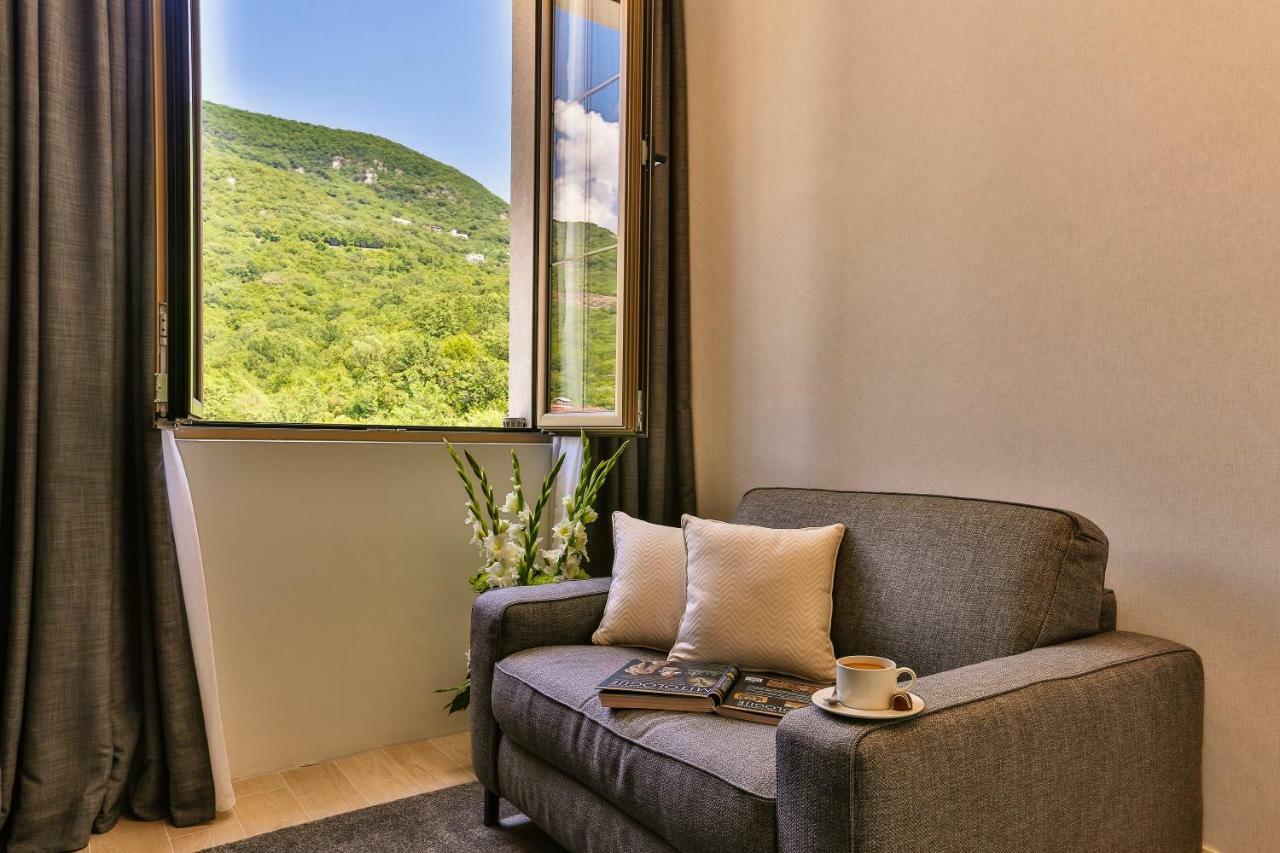 Avanti & 4* Budva